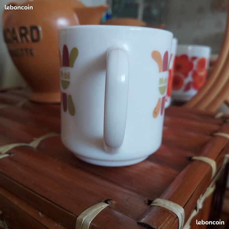 Ancienne Tasse Vintage Arcopal Orange Des Années 70 Motif Fleur – Super état