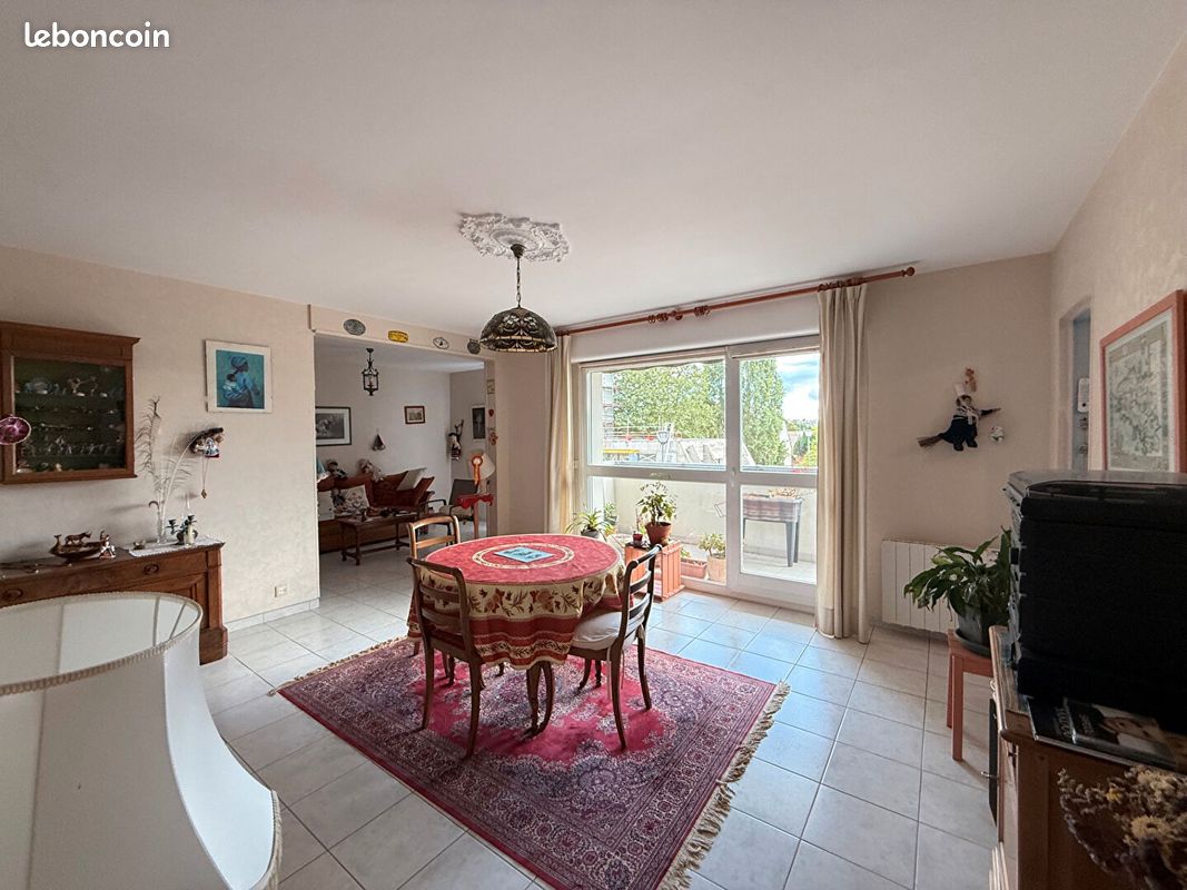 Appartement 5 pièces 99 m² · à Saint-Malo · 99 m² · 318 800 €
