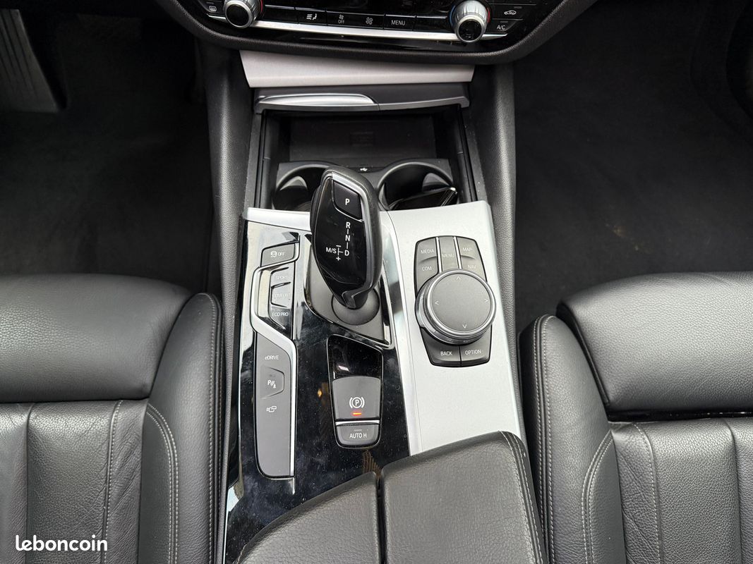 Bmw Série 5 VI 530eA iPerformance 252cv Lounge (image 15)