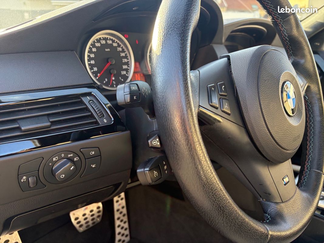 BMW M5 V10 E60 507Ch - Garantie 12 mois suivie Bmw toit ouvrant (image 20)
