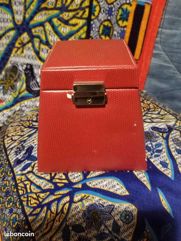 Boite à bijoux (image 1)