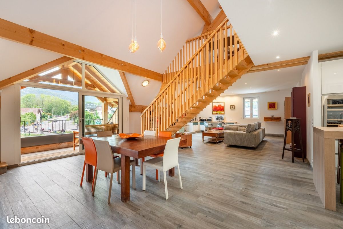 Appartement 3 pièces 120 m² · à Talloires-Montmin · 120 m² · 837 000 €