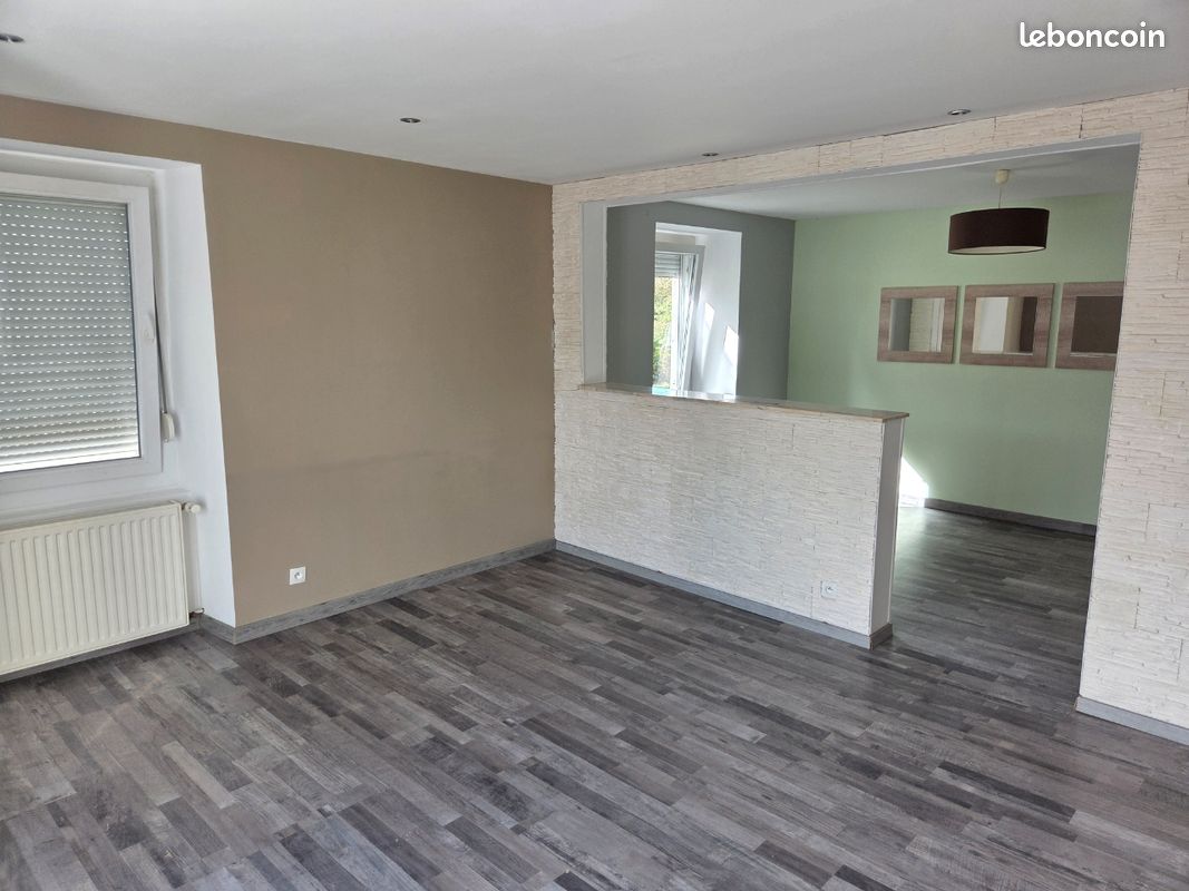 Appartement 4 pièces 80 m² · à Fesches-le-Châtel · 80 m² · 990 €/mois