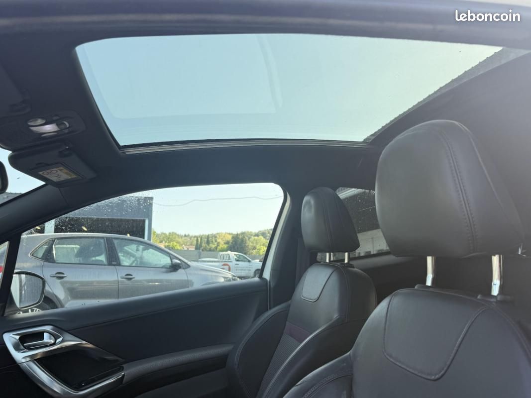 Peugeot 208 1.6 e-HDi 92cv XY Toit Panoramique (image 10)
