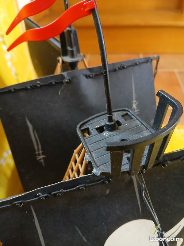 Playmobil Bateau pirate des ténèbres réf 6678 (image 4)