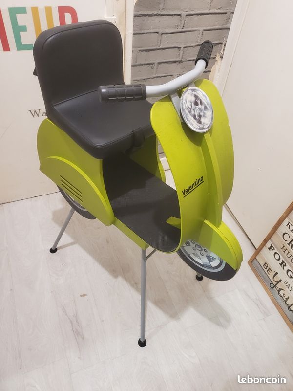 Siège coiffure Scooter enfant VALENTINO vert (image 2)