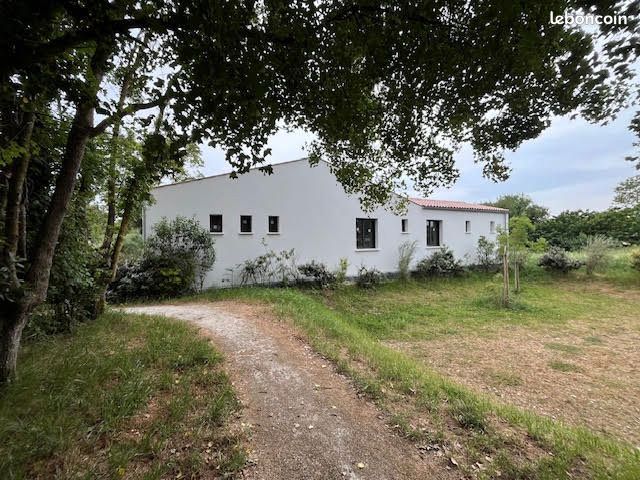 Maison 4 pièces 140 m² · à Salles-sur-Mer · 140 m² · 698 625 €