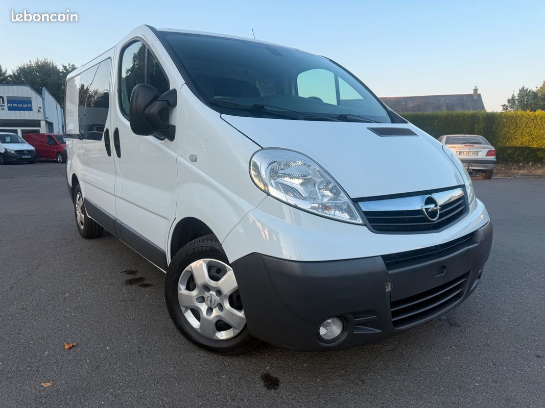 Opel vivaro 2.0 l cdti 115 cv (image 2)