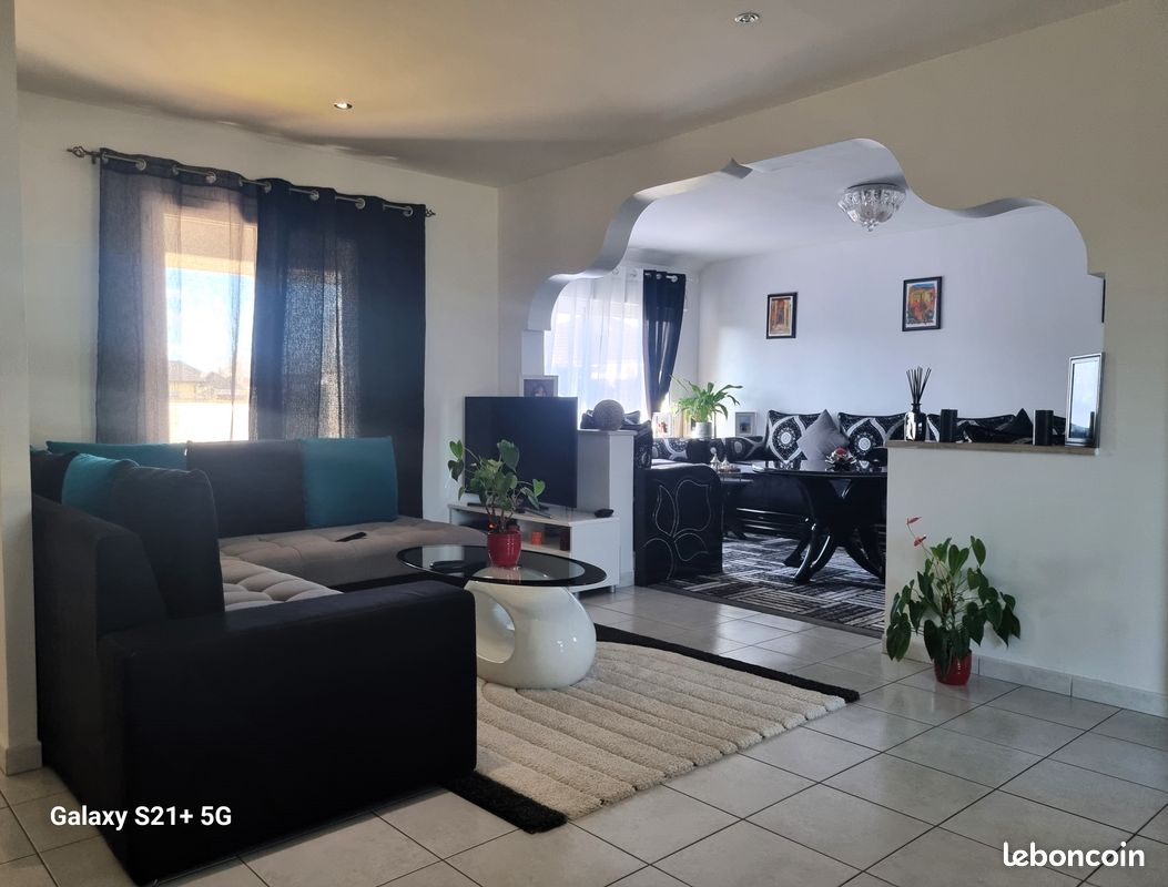 Maison 6 pièces 120m² RT2012 - Pau 64000 (image principale 2)