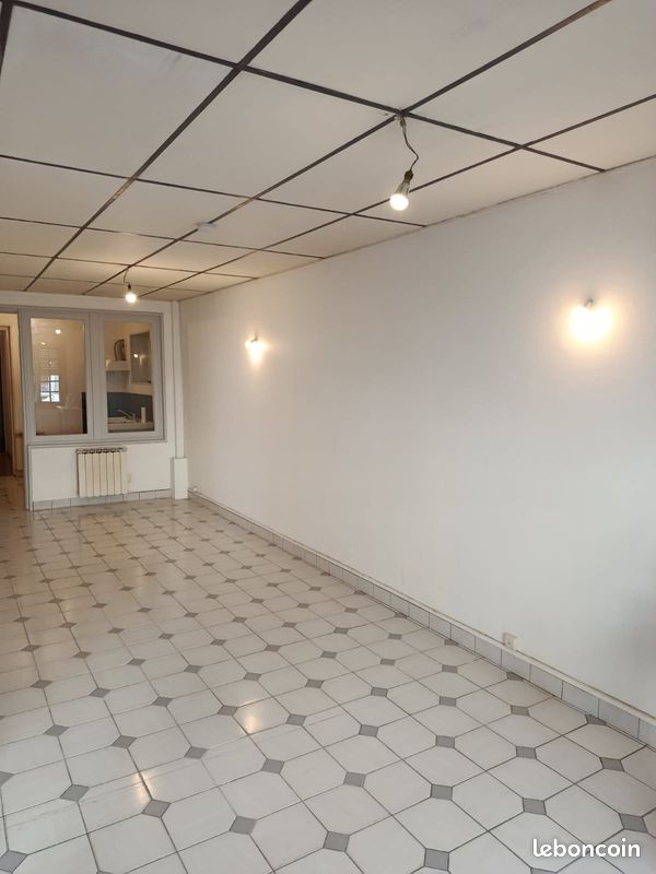 Appartement 1 pièce 55 m² · à Calais · 55 m² · 450 €/mois