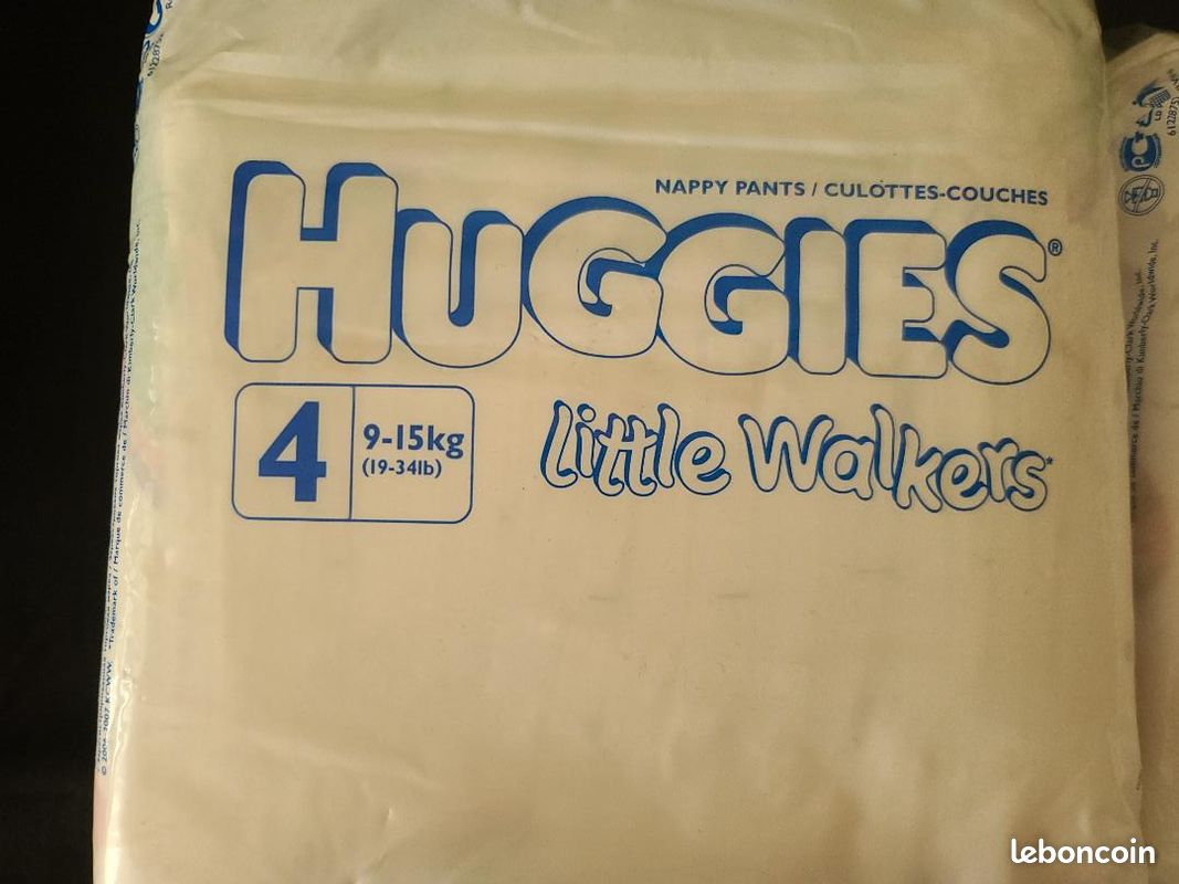 Lot de couches-culottes HUGGIES - Taille 4 - 9-15gs (image 2)