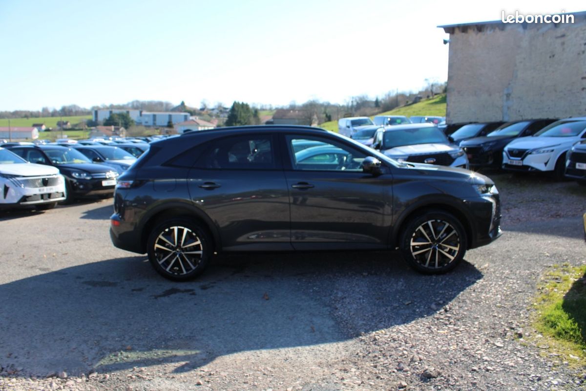 Ds DS 7 CROSSBACK II PALLAS DIESEL 130 EAT8 BOITE AUTO CAMÉRA 180 JANTES 19 GRAND GPS 3D FULL LEDS (image 5)