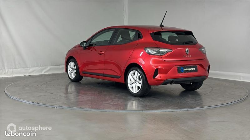 Renault Clio 1.5 Blue dCi 100ch Evolution - 24 (image 8)