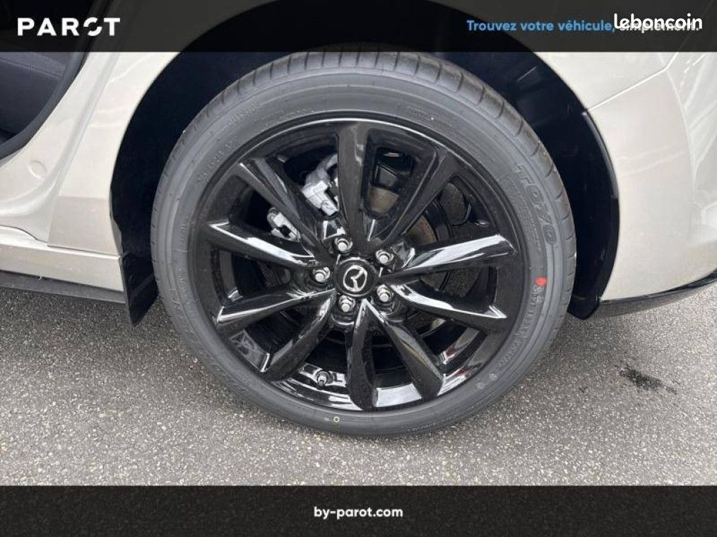 Mazda 3 2024 Berline 2.0L e-SKYACTIV-X M Hybrid 186 ch BVA6 Exclusive-Line (image 6)