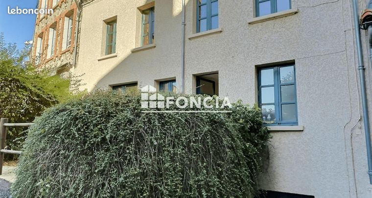 https://img.leboncoin.fr/api/v1/lbcpb1/images/44/f3/30/44f330a2169e49569c10dd78ea0a7d2071fafd31.jpg?rule=ad-image
