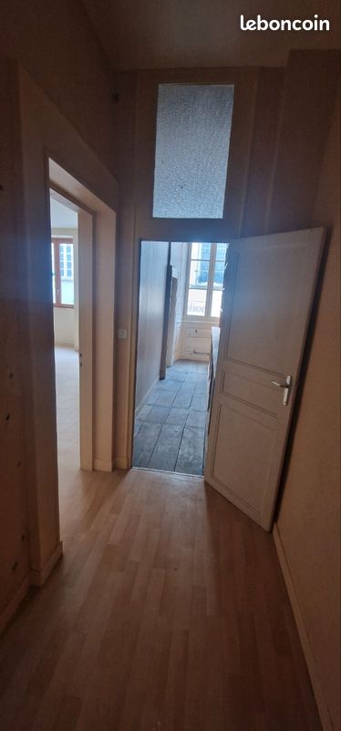 Appartement 1 pièce 40 m² · à Guéret · 40 m² · 370 €/mois