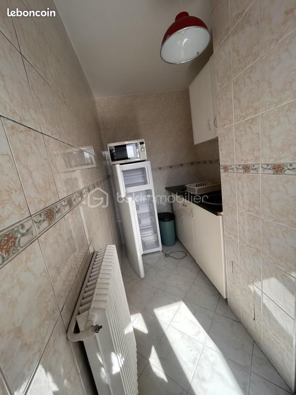 Studio 1 pièce 24 m² (image 3)