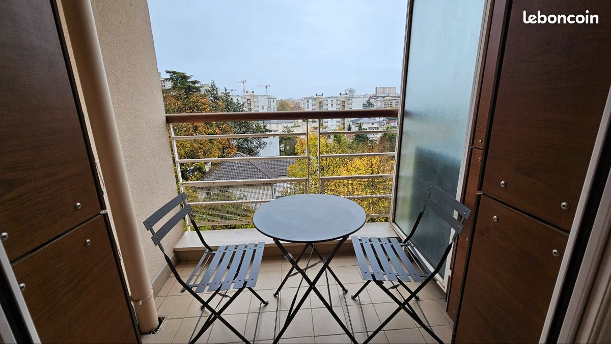 Appartement 1 pièce 35 m² · à Rueil-Malmaison · 35 m² · 1 350 €