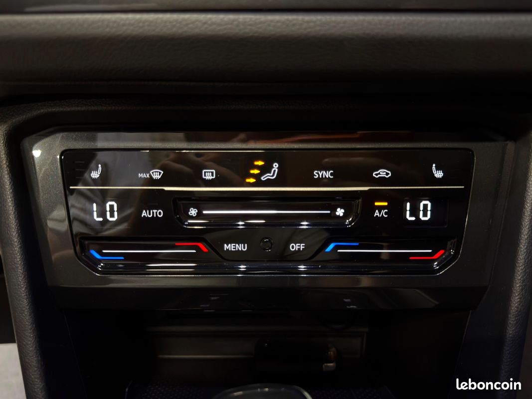 VOLKSWAGEN TIGUAN 2.0 TDI 150ch DSG7 R-Line Exclusive TOIT OUVRANT (image 24)