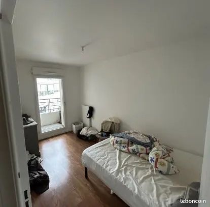 Appartement a louer saint-ouen-sur-seine - 1 pièce(s) - 85 m2 - Surfyn