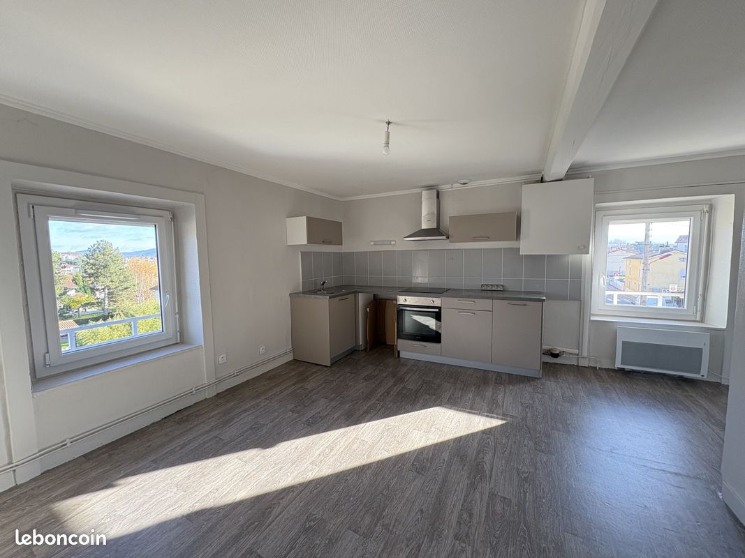 Appartement 3 pièces 50 m² · à Sorbiers · 50 m² · 560 €/mois