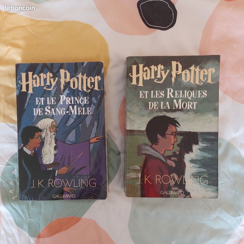 Lot Harry Potter: Le Prince de sang mêlée et Les Reliques de la mort édition Gallimard (image 1)