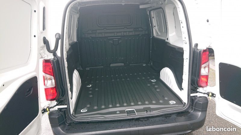 Peugeot PARTNER M 650KG BLUEHDI 100CH S&S (image 8)