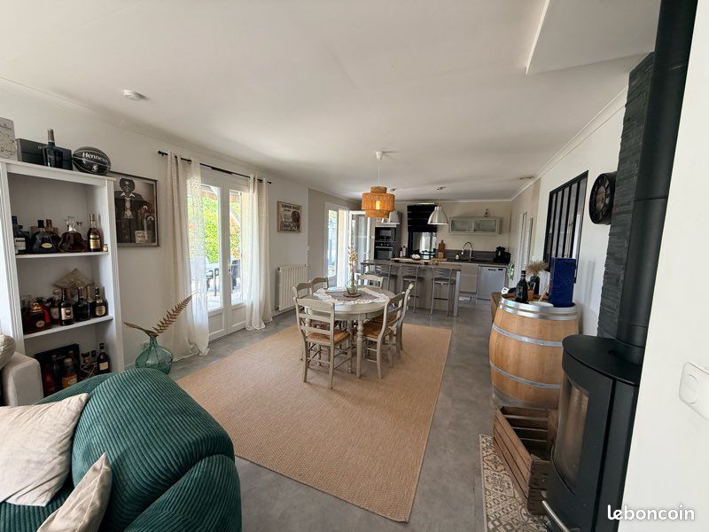Maison 5 pièces 119 m² · à Salles-d'Angles · 119 m² · 225 000 €