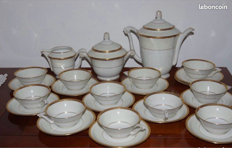 Service à thé/ café en porcelaine de Limoges (image 1)