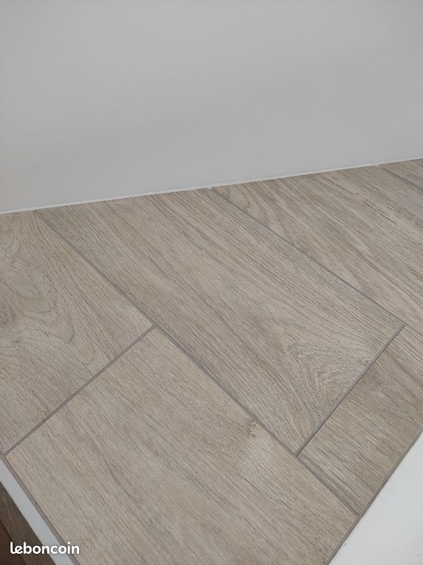 Carrelage imitation parquet 20cm x 120cm antidérapant (image 2)