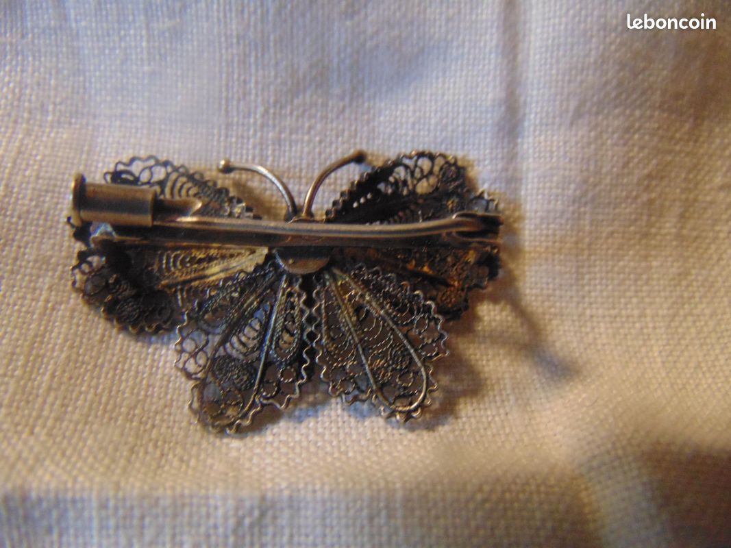 Ancienne élégante broche filigrane argenté améthyste unique bijou vintage 5579