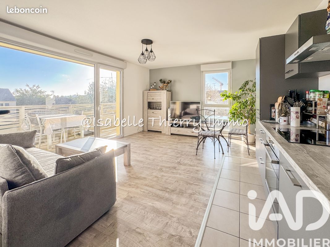 Appartement 4 pièces 74 m² · à Montlhéry · 74 m² · 230 000 €