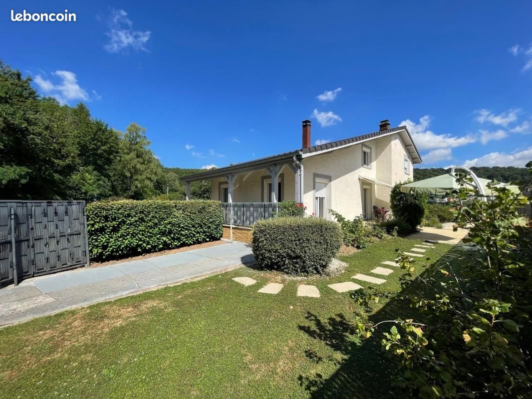 Maison 6 pièces 173 m² · à Nilvange · 173 m² · 405 000 €