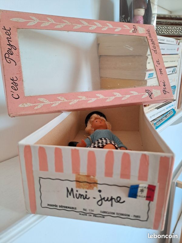 POUPEE PEYNET DES Années 60 Avec Son Support LA GITANE EUR 10,00 - FR