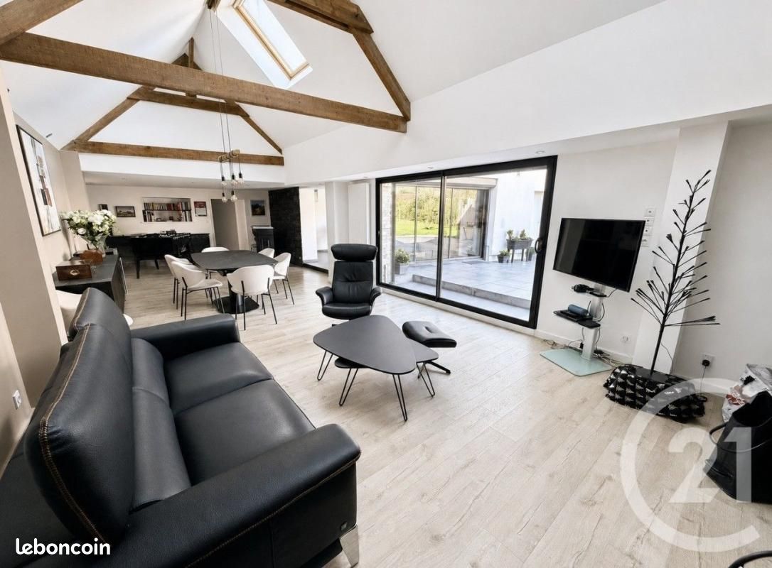 Maison 7 pièces 211 m² · à Condette · 211 m² · 699 500 €