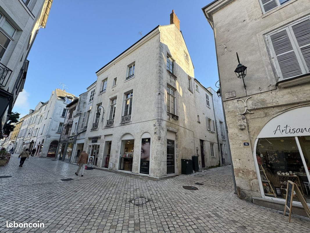 Appartement 1 pièce 20 m² · à Orléans · 20 m² · 423 €/mois