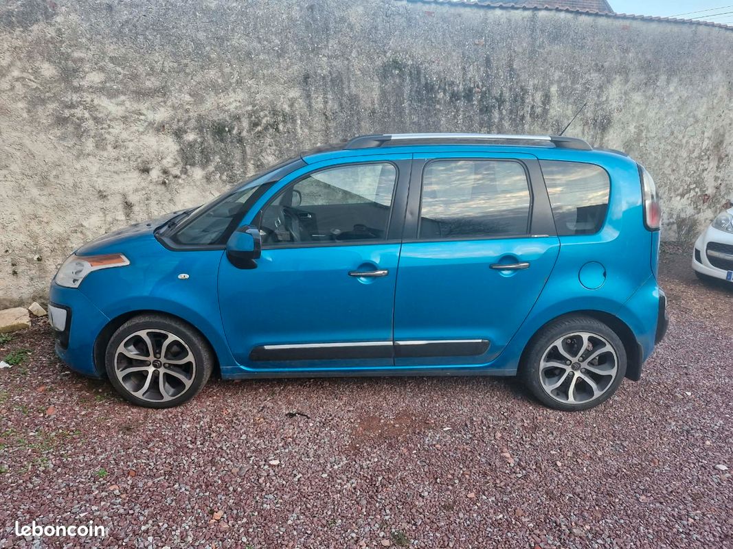 is breá liom tae, ní bheinn beo gan É! - print –... Citroën c3 Picasso - Voitures