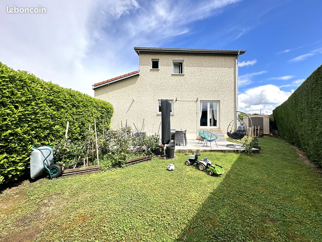 Maison 4 pièces 90 m² · à La Boisse · 90 m² · 340 000 €