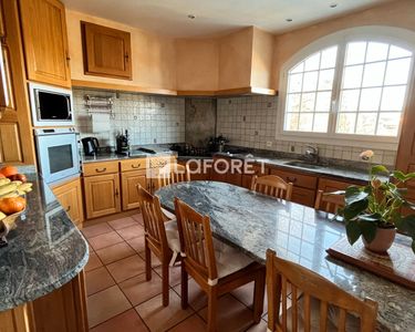 Maison 599 000 € - 172 m²