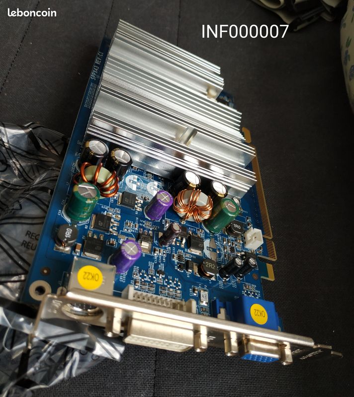 Carte graphique GeForce 6600LE (image 1)