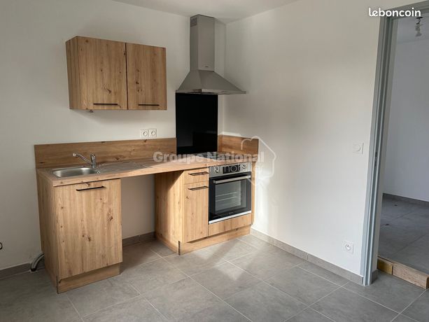 Studio 1 pièce 23 m²