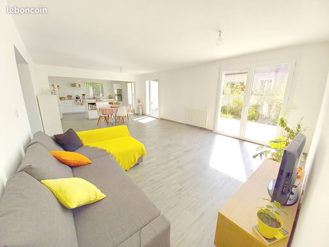 Maison 6 pièces 220 m² · à Lattes · 220 m² · 895 000 €