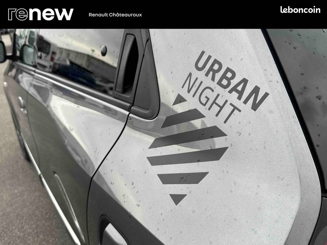 RENAULT Twingo III E-Tech SL Urban Night (image 22)