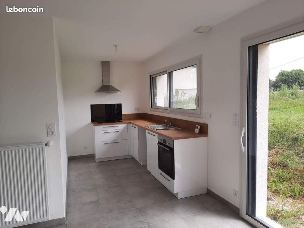Maison 6 pièces 102 m² · à Melesse · 102 m² · 1 058 €