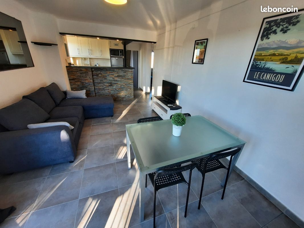 Parking 3 pièces 60 m² · à Canet-en-Roussillon · 60 m² · 900 €