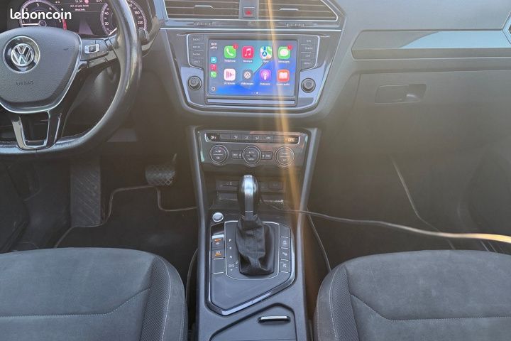 Volkswagen Tiguan 2.0 TDI 150 DSG7 Carat Exclusive / CARPLAY / TOIT OUVRANT / CAMERA 360 / REGULATEUR ACC (image 12)