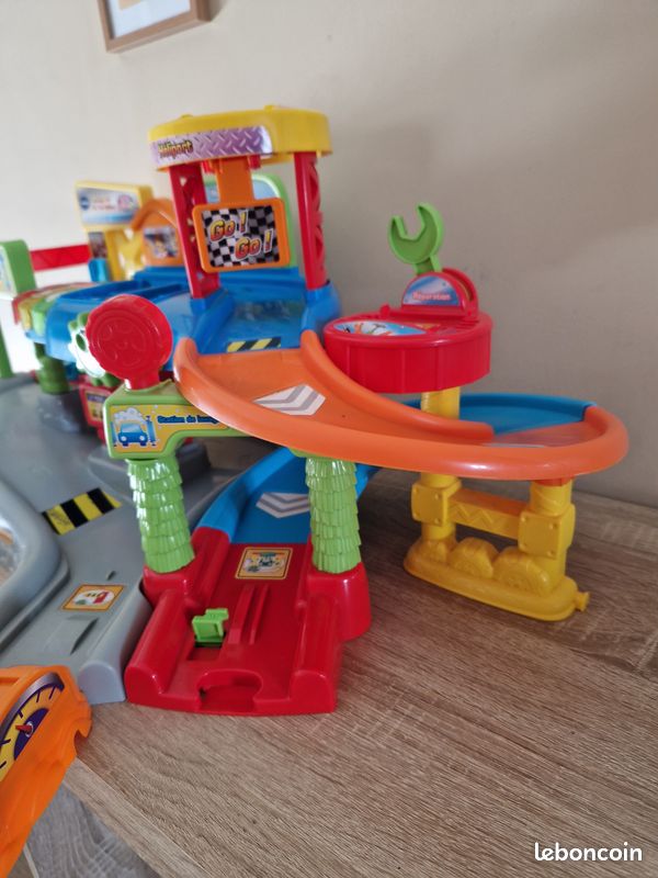Garage Tut Tut Bolides VTECH interactif (image 2)