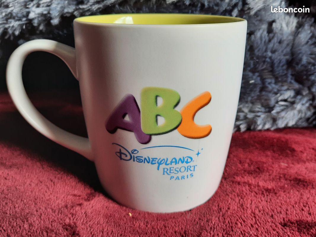 Tasse Disney lettre N (image 4)