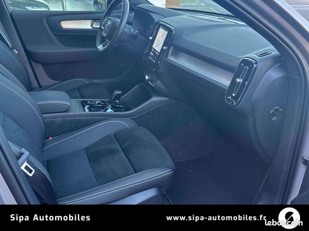 Volvo XC40 B3 163 ch DCT7 Ultra 5p (image 24)