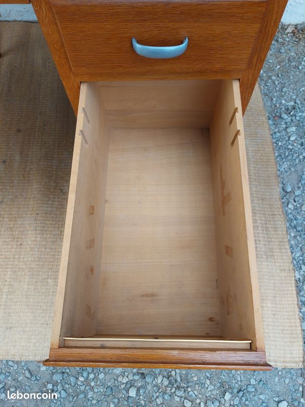 Bureau en bois massif, années 70 (image 18)